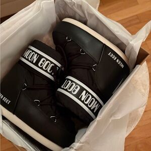 Moon Boot Black and White Winter Footwear
